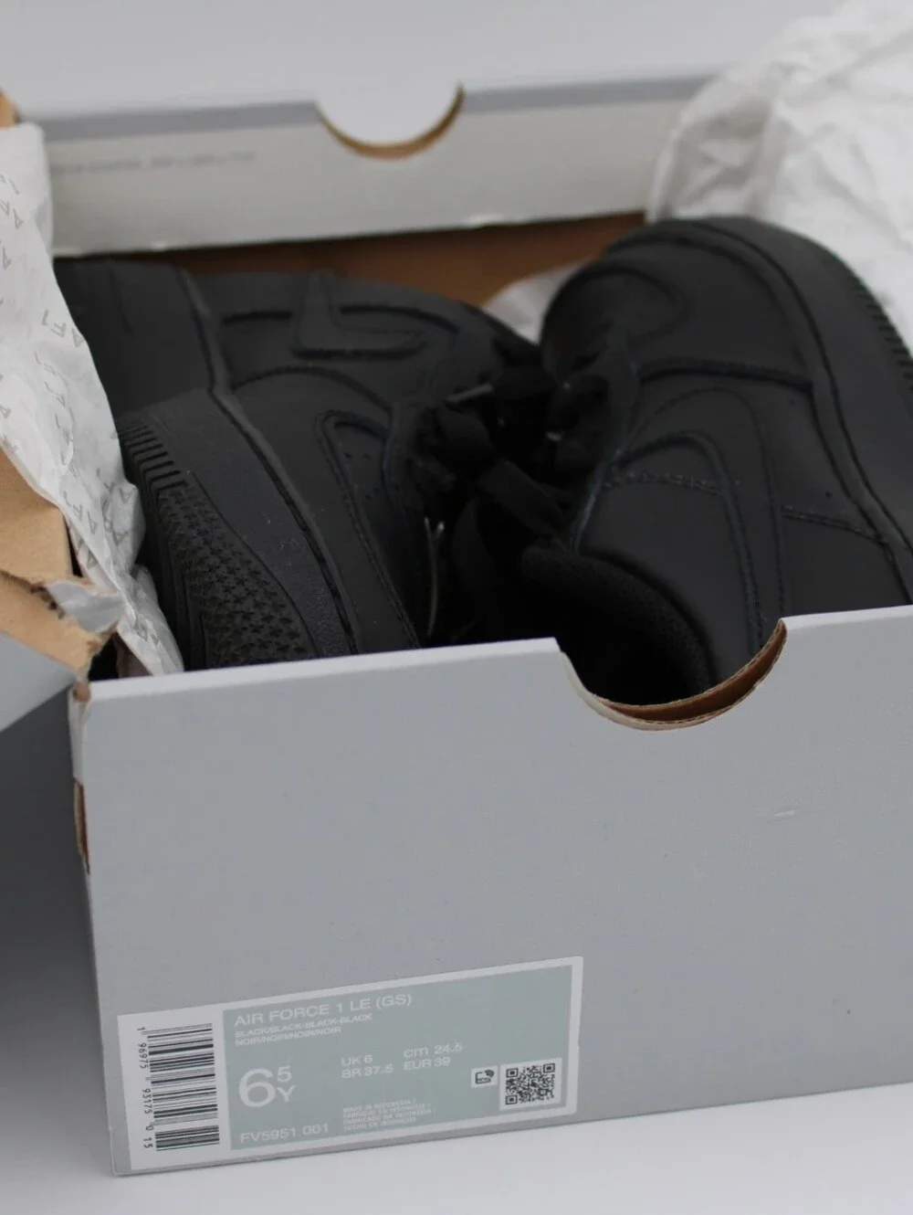 Nike Air Force 1 Low LE “Triple Black” GS 6.5Y Women’s 8 AF1 Sneakers